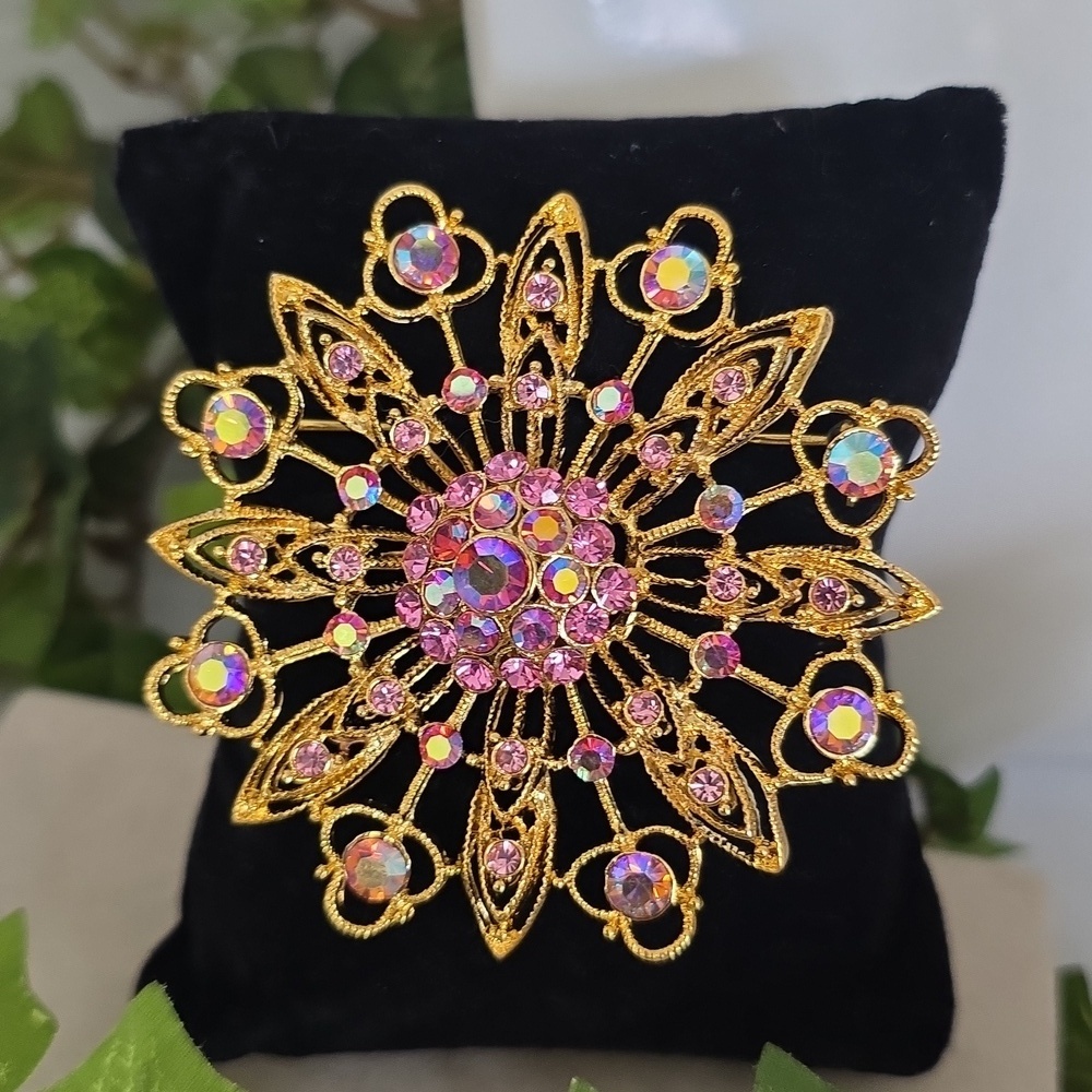 VIntage filigree Starburst Flower Brooch Pin with Pink and AB Crystal Rhinestone